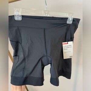 REI Women’s Junction 5.5 inch bike short size XL NWT
